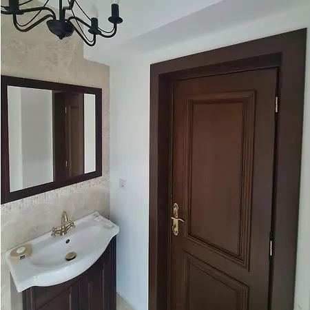 Kaleidoscope Boutique 3*