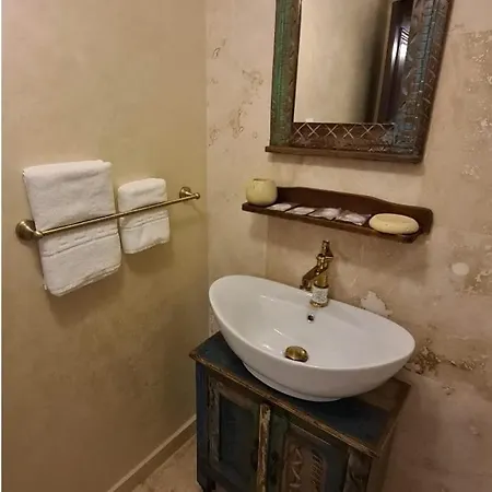 Kaleidoscope Boutique Panzió Craiova